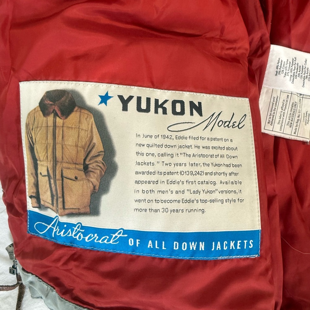 Eddie Bauer Gray Hooded Jacket with Red Lining - Picture 4 of 7
